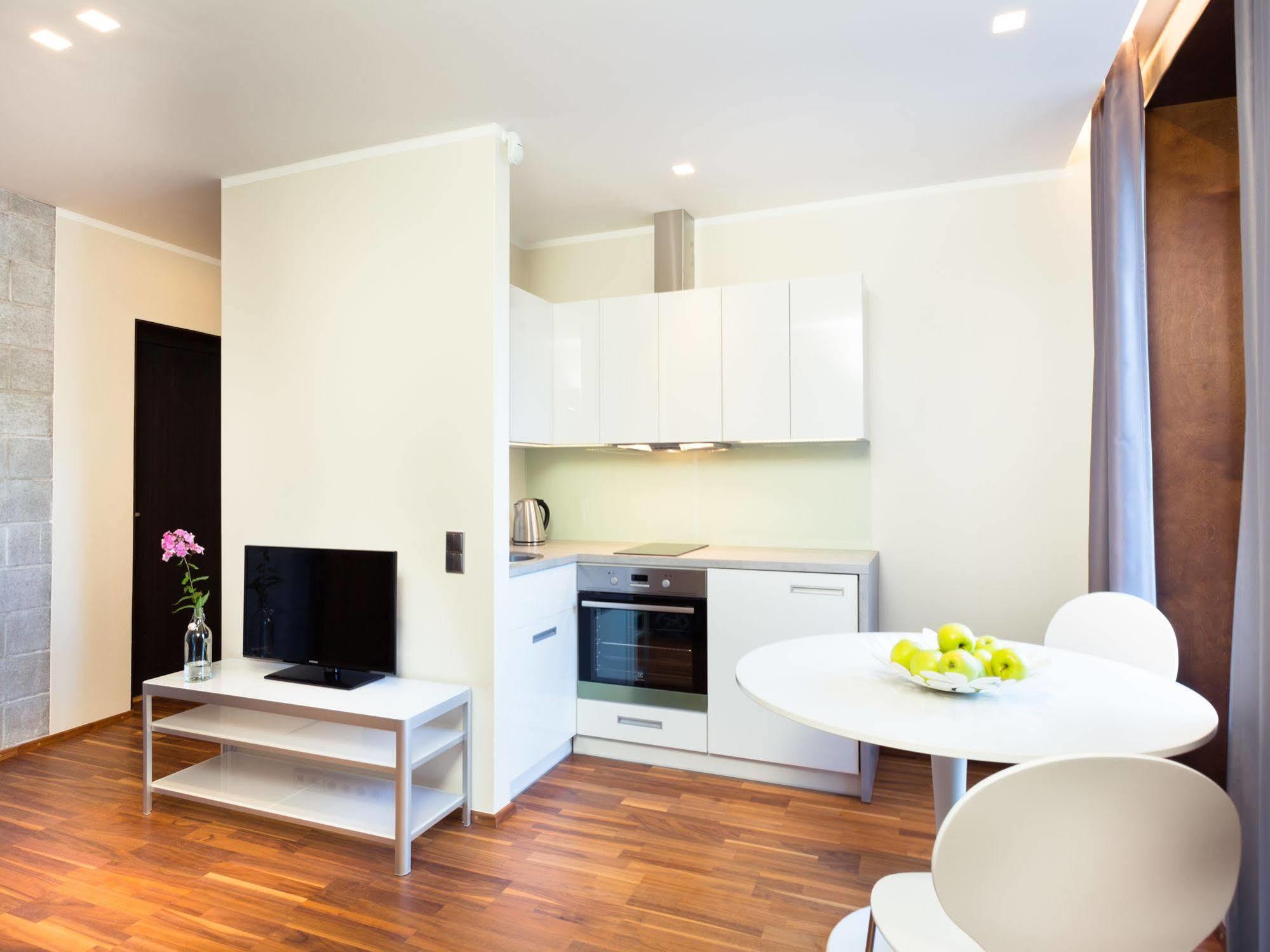 Konrad Old Town Aparthotel Tartu Zewnętrze zdjęcie