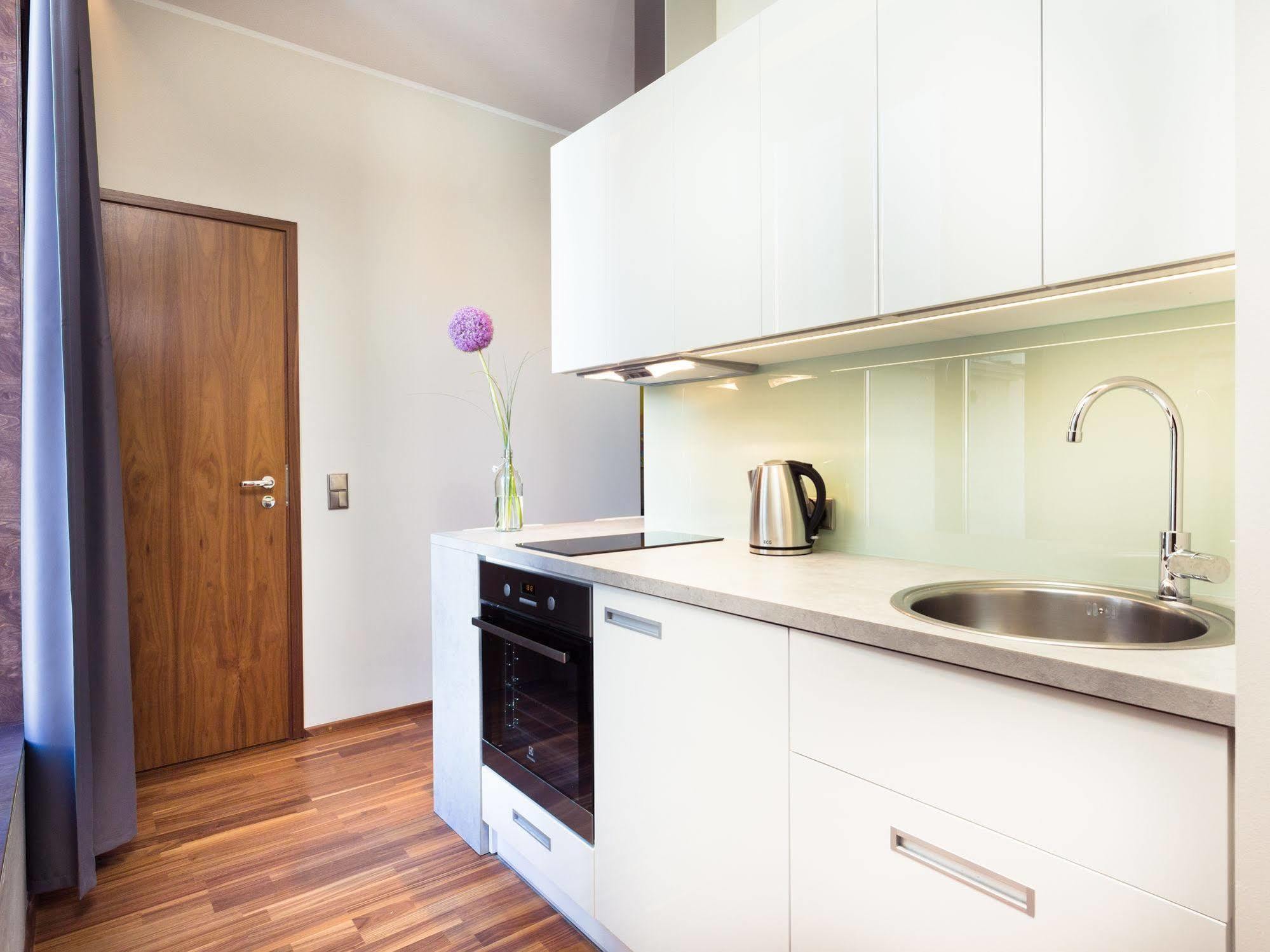 Konrad Old Town Aparthotel Tartu Zewnętrze zdjęcie